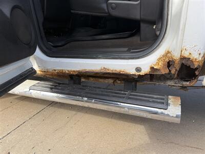 2010 GMC Sierra 2500 SLT   - Photo 11 - Muscatine, IA 52761