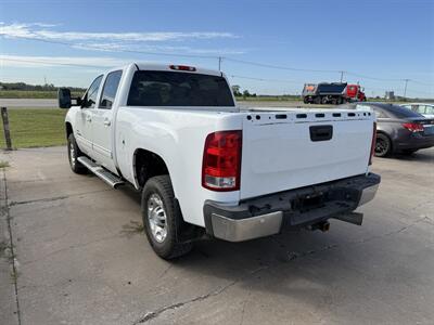 2010 GMC Sierra 2500 SLT   - Photo 5 - Muscatine, IA 52761