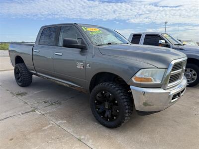 2011 RAM 2500 SLT   - Photo 3 - Muscatine, IA 52761