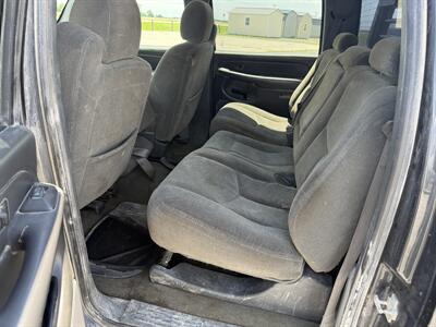 2005 Chevrolet Silverado 2500HD LT   - Photo 10 - Muscatine, IA 52761