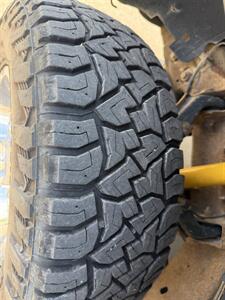 2005 Chevrolet Silverado 2500HD LT   - Photo 14 - Muscatine, IA 52761