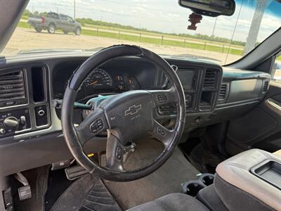 2005 Chevrolet Silverado 2500HD LT   - Photo 11 - Muscatine, IA 52761