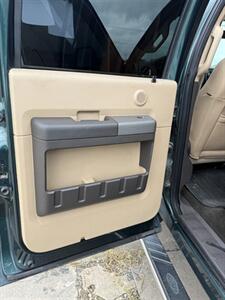 2011 Ford F-250 Super Duty Lariat - Photo 9 - Muscatine, IA 52761