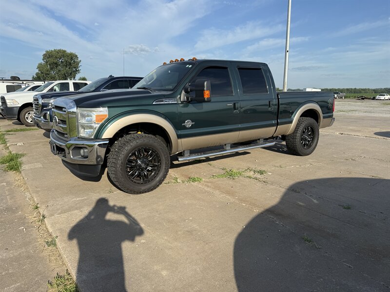 2011 Ford F-250 Super Duty Lariat  