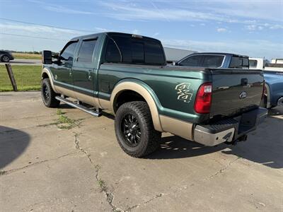2011 Ford F-250 Super Duty Lariat - Photo 2 - Muscatine, IA 52761