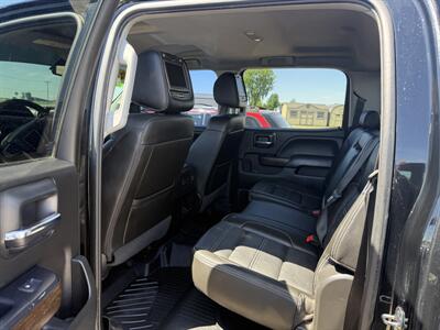 2019 GMC Sierra 2500HD Denali - Photo 9 - Muscatine, IA 52761