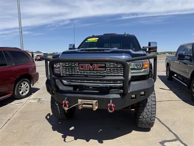 2019 GMC Sierra 2500HD Denali - Photo 2 - Muscatine, IA 52761