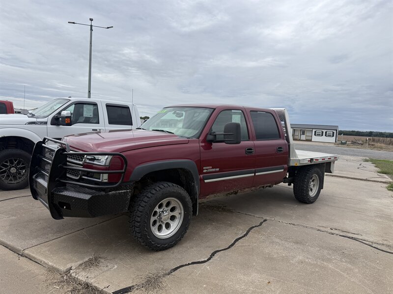 2005 Chevrolet Silverado 2500HD LS  