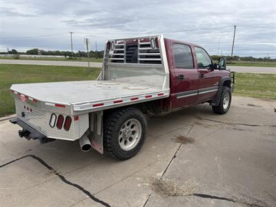 2005 Chevrolet Silverado 2500HD LS - Photo 5 - Muscatine, IA 52761