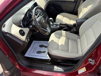 2014 Chevrolet Cruze Diesel - Photo 10 - Muscatine, IA 52761