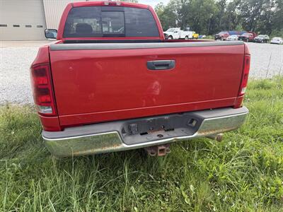 2006 Dodge Ram 2500 ST   - Photo 6 - Muscatine, IA 52761