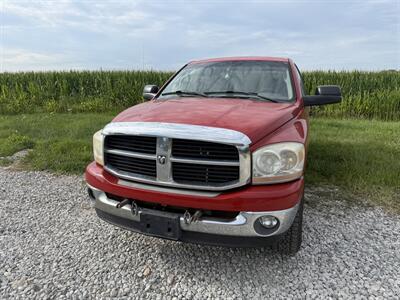 2006 Dodge Ram 2500 ST   - Photo 2 - Muscatine, IA 52761