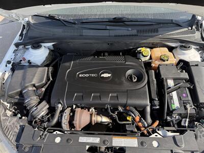 2014 Chevrolet Cruze Diesel - Photo 11 - Muscatine, IA 52761