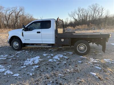 2019 Ford F-350 Super Duty XLT   - Photo 10 - Muscatine, IA 52761