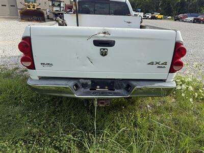 2007 Dodge Ram 2500 SLT - Photo 5 - Muscatine, IA 52761