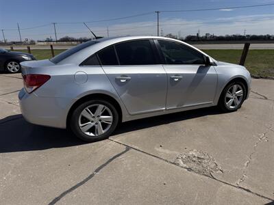 2014 Chevrolet Cruze Diesel   - Photo 4 - Muscatine, IA 52761