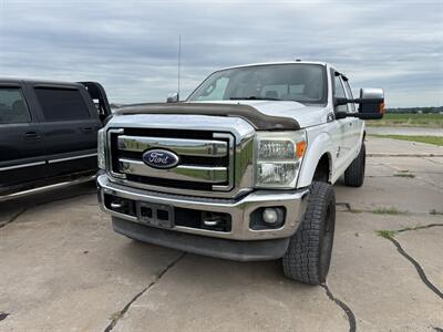 2011 Ford F-350 Super Duty Lariat   - Photo 2 - Muscatine, IA 52761