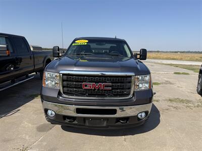 2011 GMC Sierra 2500 SLT   - Photo 3 - Muscatine, IA 52761