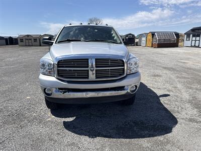 2008 Dodge Ram 2500 ST - Photo 2 - Muscatine, IA 52761