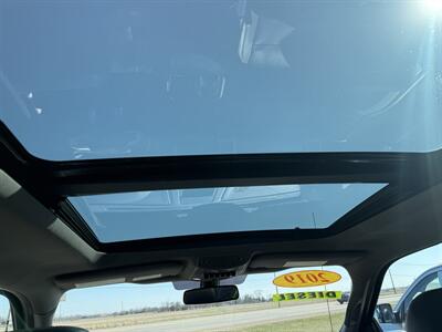 2019 Ford F-250 Super Duty Lariat - Photo 12 - Muscatine, IA 52761