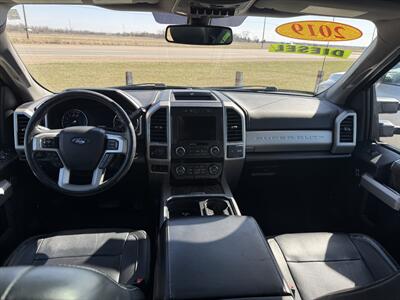 2019 Ford F-250 Super Duty Lariat   - Photo 7 - Muscatine, IA 52761
