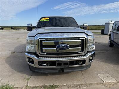 2012 Ford F-250 Super Duty Lariat   - Photo 2 - Muscatine, IA 52761