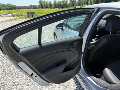 2018 Chevrolet Cruze LT Diesel Manual   - Photo 10 - Muscatine, IA 52761