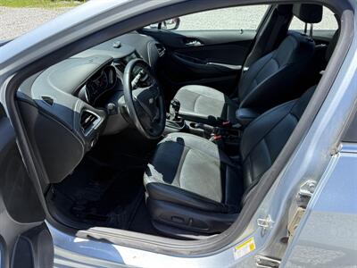 2018 Chevrolet Cruze LT Diesel Manual   - Photo 13 - Muscatine, IA 52761
