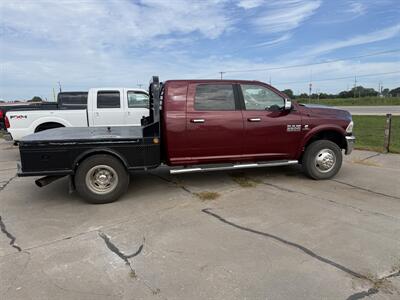 2016 RAM 3500 Laramie - Photo 4 - Muscatine, IA 52761
