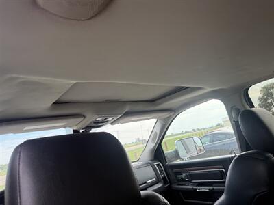 2016 RAM 3500 Laramie - Photo 10 - Muscatine, IA 52761
