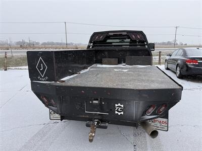 2022 GMC Sierra 2500 Pro   - Photo 6 - Muscatine, IA 52761