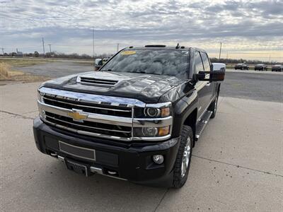 2019 Chevrolet Silverado 2500 High Country - Photo 2 - Muscatine, IA 52761