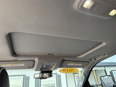 2019 Chevrolet Silverado 2500 High Country - Photo 14 - Muscatine, IA 52761