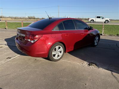 2014 Chevrolet Cruze Diesel   - Photo 4 - Muscatine, IA 52761
