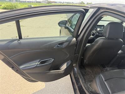 2017 Chevrolet Cruze LT Diesel Manual - Photo 12 - Muscatine, IA 52761