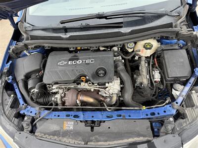 2018 Chevrolet Cruze LT Diesel Manual   - Photo 10 - Muscatine, IA 52761