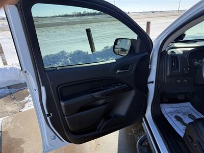 2016 GMC Canyon SLT   - Photo 10 - Muscatine, IA 52761