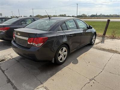 2014 Chevrolet Cruze Diesel   - Photo 4 - Muscatine, IA 52761