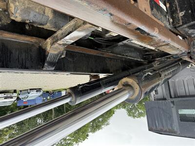 2013 Freightliner M2 106 - Photo 13 - Muscatine, IA 52761