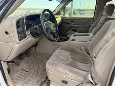 2005 GMC Sierra 2500 SLE 4dr Crew Cab SLE   - Photo 7 - Muscatine, IA 52761