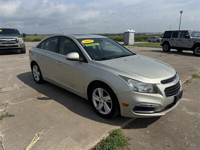2015 Chevrolet Cruze Diesel Automatic - Photo 3 - Muscatine, IA 52761