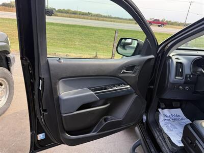 2016 Chevrolet Colorado Z71 - Photo 9 - Muscatine, IA 52761