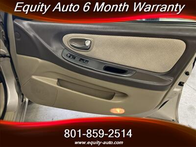 2002 Nissan Maxima SE   - Photo 31 - West Valley City, UT 84119
