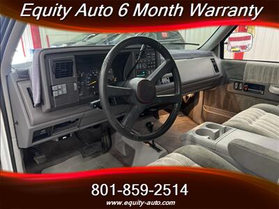 1993 GMC Sierra 1500 SLE 4x4 - Photo 16 - West Valley City, UT 84119