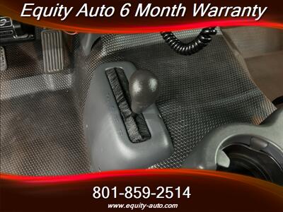 2001 Chevrolet Silverado 3500 Flat Bed  4x4 - Photo 22 - West Valley City, UT 84119
