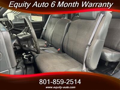 2001 Chevrolet Silverado 3500 Flat Bed  4x4 - Photo 15 - West Valley City, UT 84119