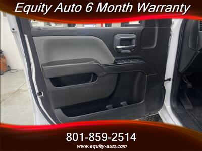 2017 Chevrolet Silverado 3500HD CC Work Truck 4x4 - Photo 11 - West Valley City, UT 84119