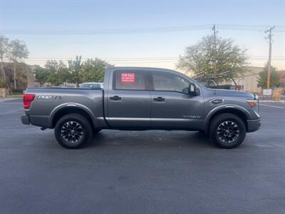 2017 Nissan Titan PRO-4X   - Photo 4 - West Valley City, UT 84119