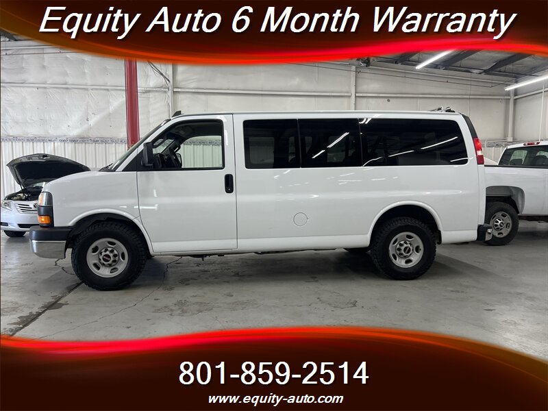 2018 GMC Savana Passenger LT