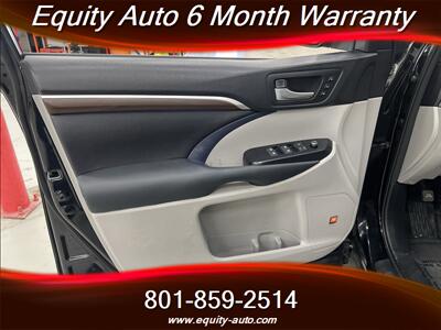 2015 Toyota Highlander Limited Platinum  AWD - Photo 13 - West Valley City, UT 84119